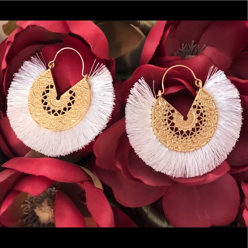 2/$15 Flirty White, Boho Chic, Fringe Earrings - Picture 1 of 4